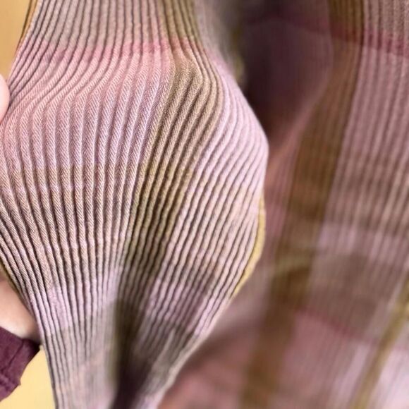 prAna Pink Red Purple Textured Plaid Long Sleeve Button Front Size M Faded - Picture 11 of 15